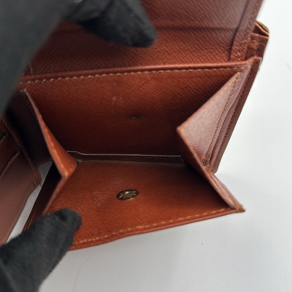 Men’s Wallet Bundle | Gucci, Burberry, Louis Vuitton and Tumi | Good Condition - Picture 13 of 13